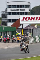 Vintage-motorcycle-club;eventdigitalimages;mallory-park;mallory-park-trackday-photographs;no-limits-trackdays;peter-wileman-photography;trackday-digital-images;trackday-photos;vmcc-festival-1000-bikes-photographs